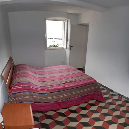 Casa Flora Дом отдыха Сан-Таренцо