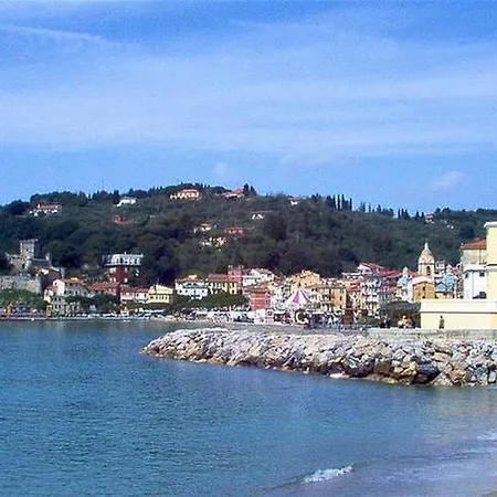 Casa Flora * San Terenzo