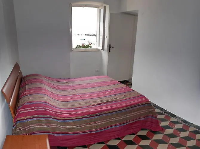 Casa Flora Dom wakacyjny San Terenzo