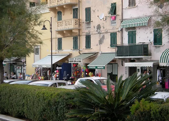 Casa Flora San Terenzo